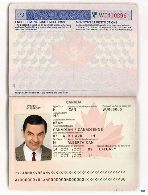 Download Canada passport (2002 2010) Photoshop template